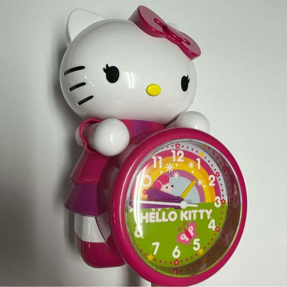 Sanrio Other - Hello Kitty Figurine Clock
